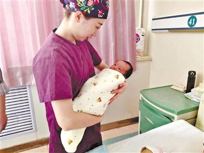 聲聲啼哭清亮 蘭州第一批“20后”閃亮登場！