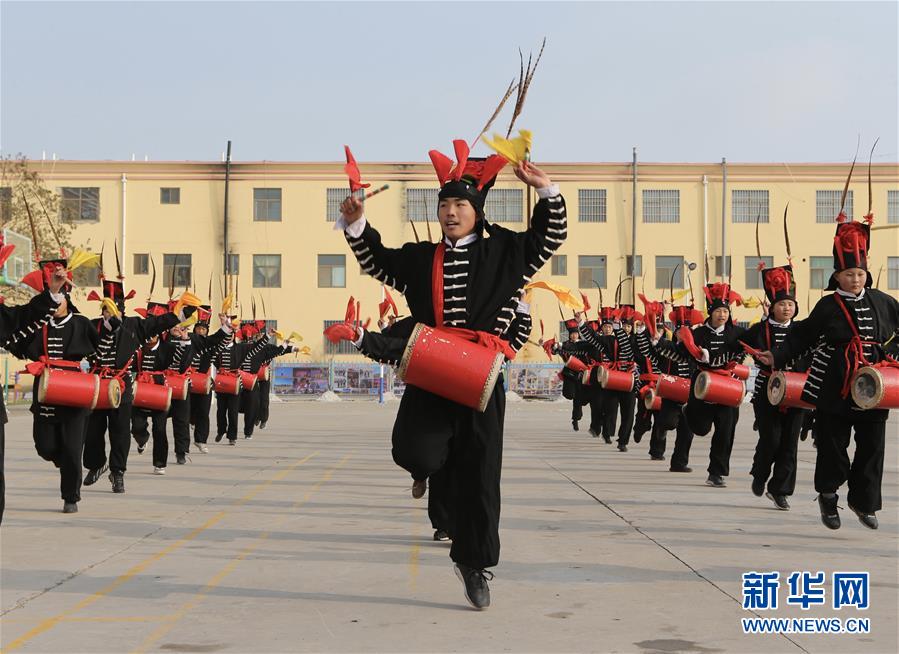 (社會(huì))(4)甘肅武威:非遺“攻鼓子”進(jìn)校園