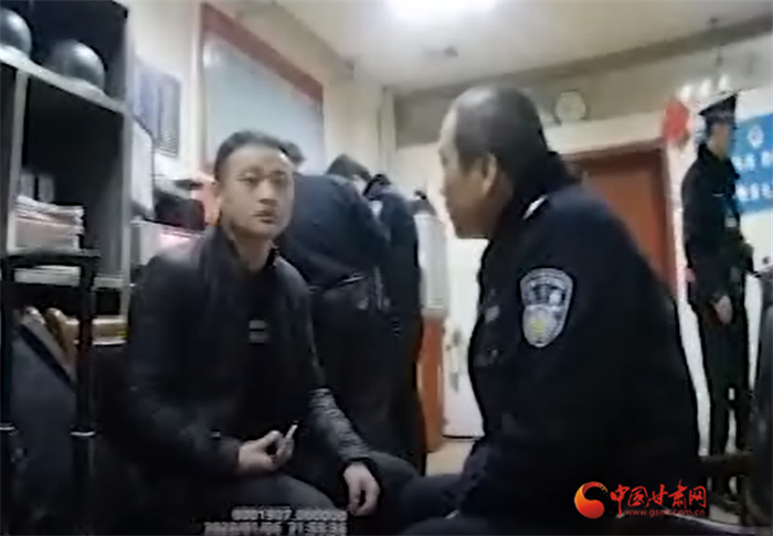 【聚焦2020春運(yùn)】蘭州鐵路蜀黍教你撿到包的正確打開方式