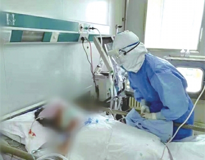 “在隔離病區(qū)里過生日，我永生難忘”