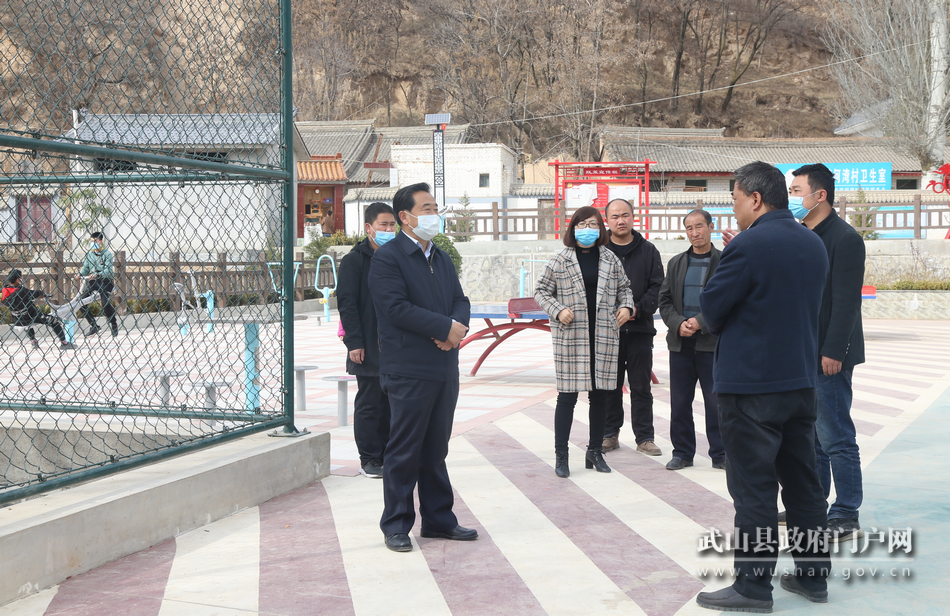 索鴻賓調研指導脫貧攻堅、鄉(xiāng)村振興等工作