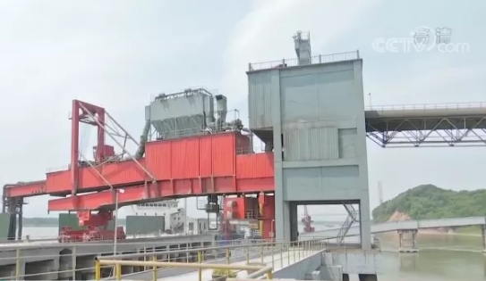 太瘋狂！水泥漲價幾輪，依舊排隊搶購......發(fā)生了什么？