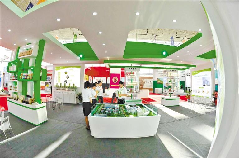 云展示、云推介、云洽談、云簽約 打造永不落幕的網(wǎng)上藥博會