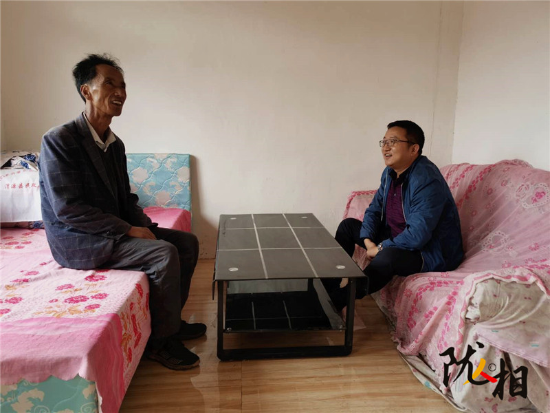 【隴人相】以扶貧為己任 把村民當親人——記元古堆村黨支部第一書記、駐村幫扶工作隊隊長陳元兵