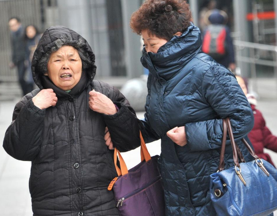 寒潮來(lái)襲，心腦血管疾病老年患者增加