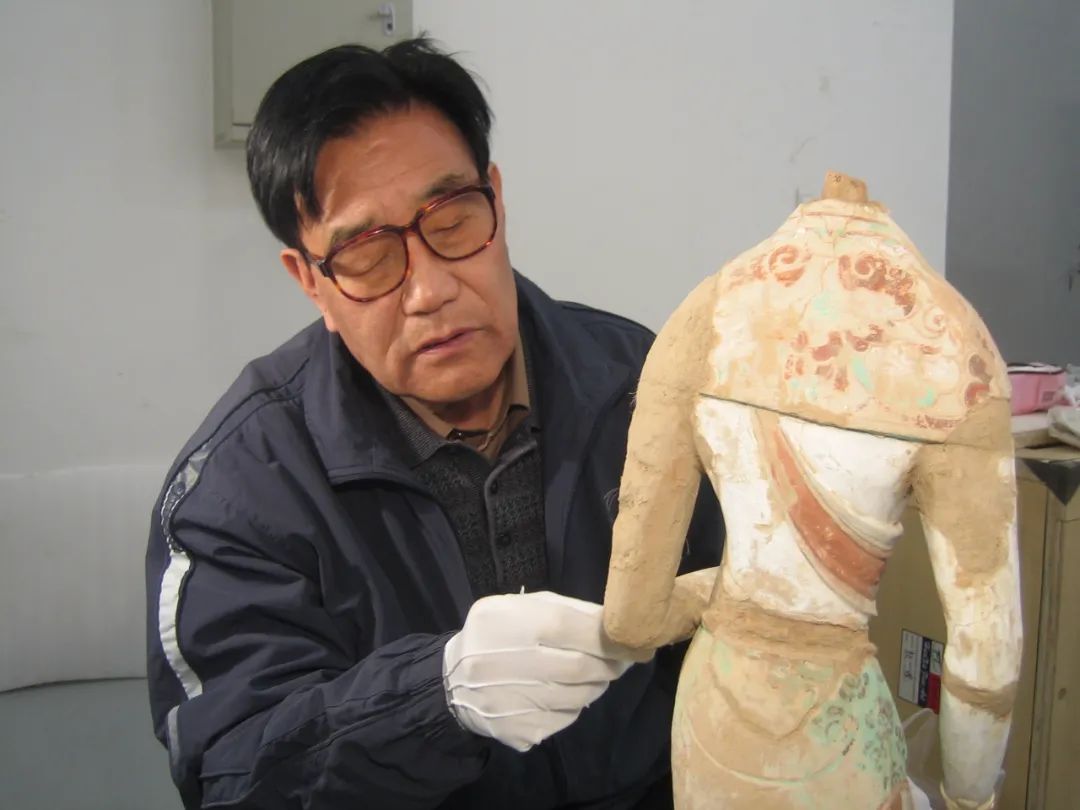 【中央媒體看甘肅】守護(hù)千年敦煌，他只覺一生太短……