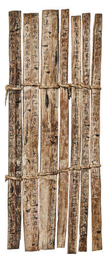 甘肅簡(jiǎn)牘博物館 見(jiàn)證“片”語(yǔ)言萬(wàn)事 甘肅簡(jiǎn)牘博物館 見(jiàn)證“片”語(yǔ)言萬(wàn)事