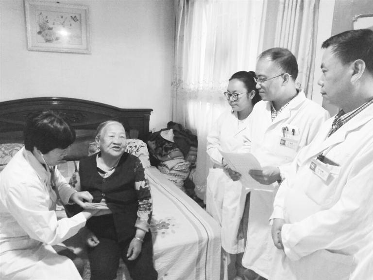 “一鍵診療”“在家門(mén)口享受診療”——您簽約家庭醫(yī)生了嗎？