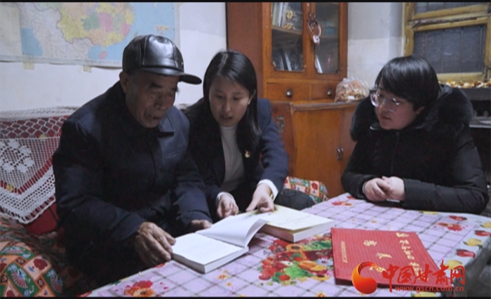 【百年風(fēng)華 奮進(jìn)甘肅·黨員風(fēng)采】社區(qū)黨支部書(shū)記黃蓓：發(fā)揮黨建引領(lǐng) “貼近群眾”辦理實(shí)事