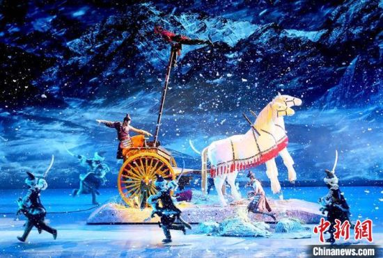 圖為《天下雄關(guān)》演出劇照?！「哒?攝