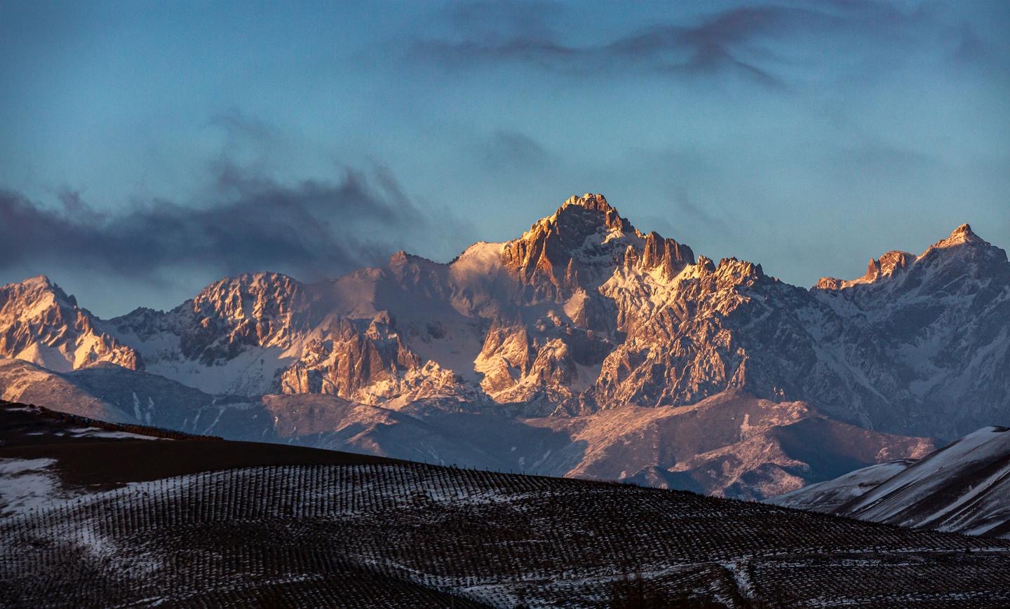 【輪播】武威天祝:祁連山烏鞘嶺段雪后初霽 靜美如畫_fororder_5