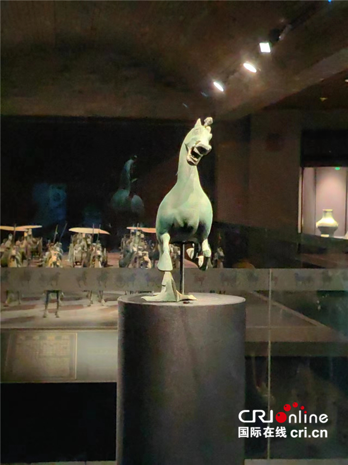 “絲路風(fēng)采 如意甘肅”海峽兩岸記者聯(lián)合采訪實錄一:蘭州之精美_fororder___172.100.100.3_temp_2_1_2_1_1_7ed6565e-3c9a-4b12-a371-f7eabde23c35