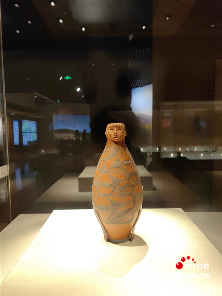 “絲路風(fēng)采 如意甘肅”海峽兩岸記者聯(lián)合采訪實錄一:蘭州之精美_fororder___172.100.100.3_temp_2_1_2_1_1_46b8ac6d-e27b-4b30-8664-99d45de30774