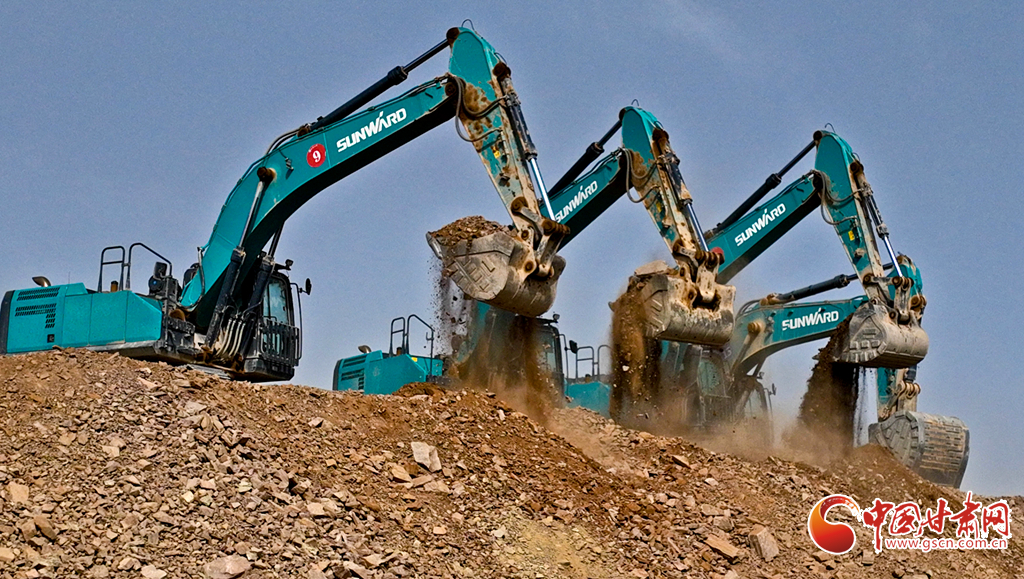 張掖：盤(pán)道山抽水蓄能電站建設(shè)項(xiàng)目順利到頂