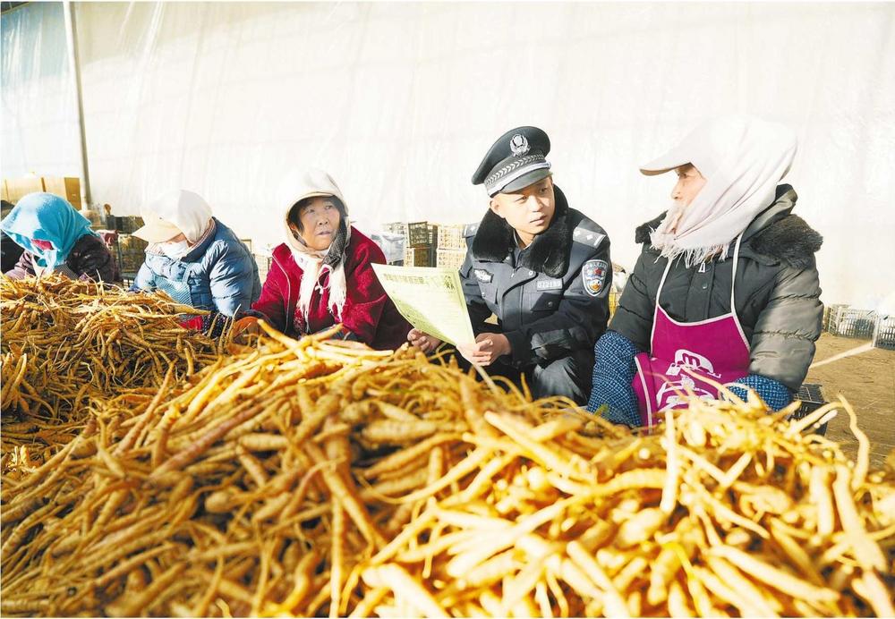 山丹公安走進企業(yè)開展安全大宣教等活動