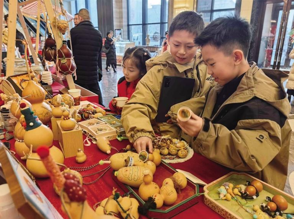 冬至寒意濃 金城溫情暖